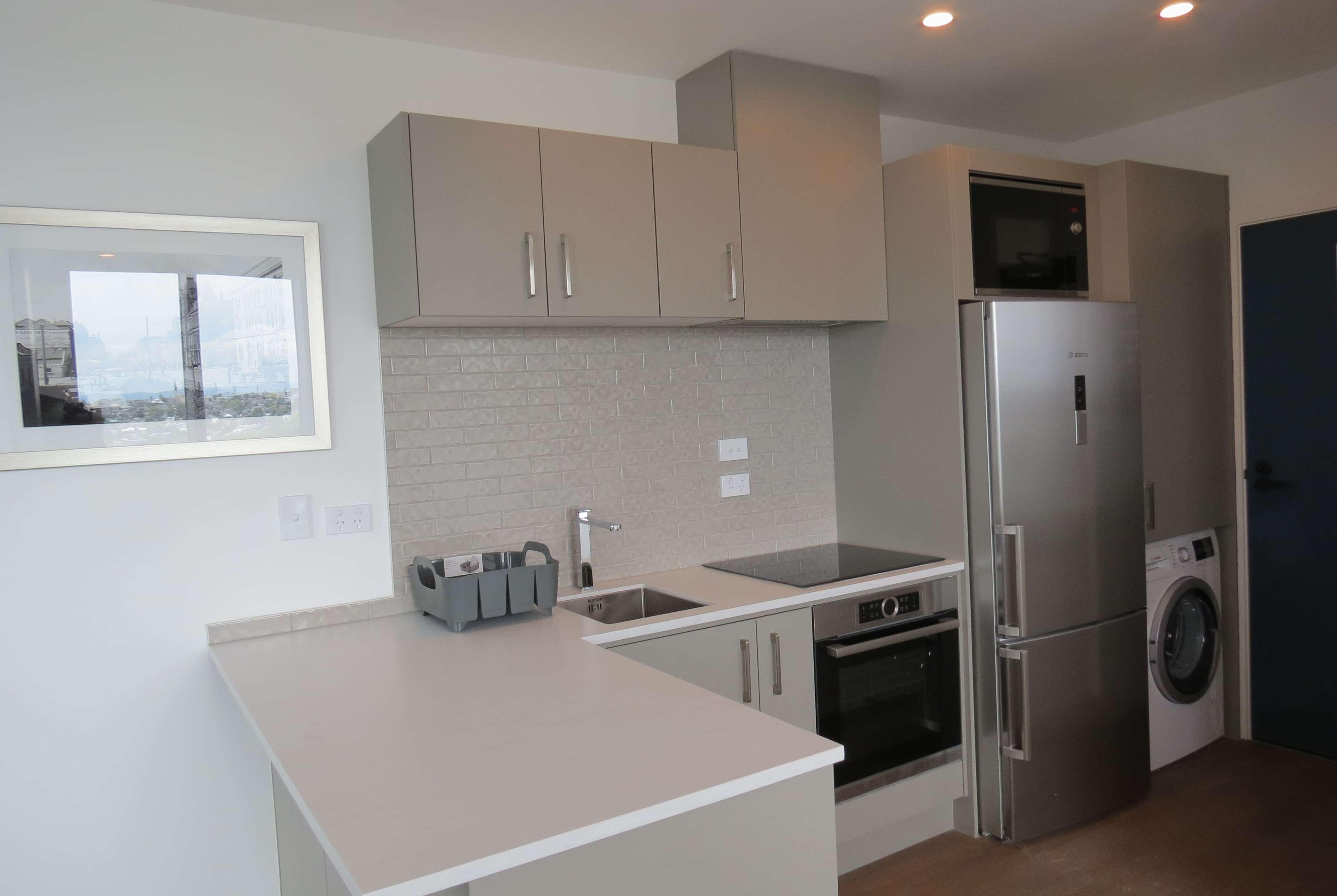 Ramada Suites By Wyndham Victoria Street West Auckland Esterno foto