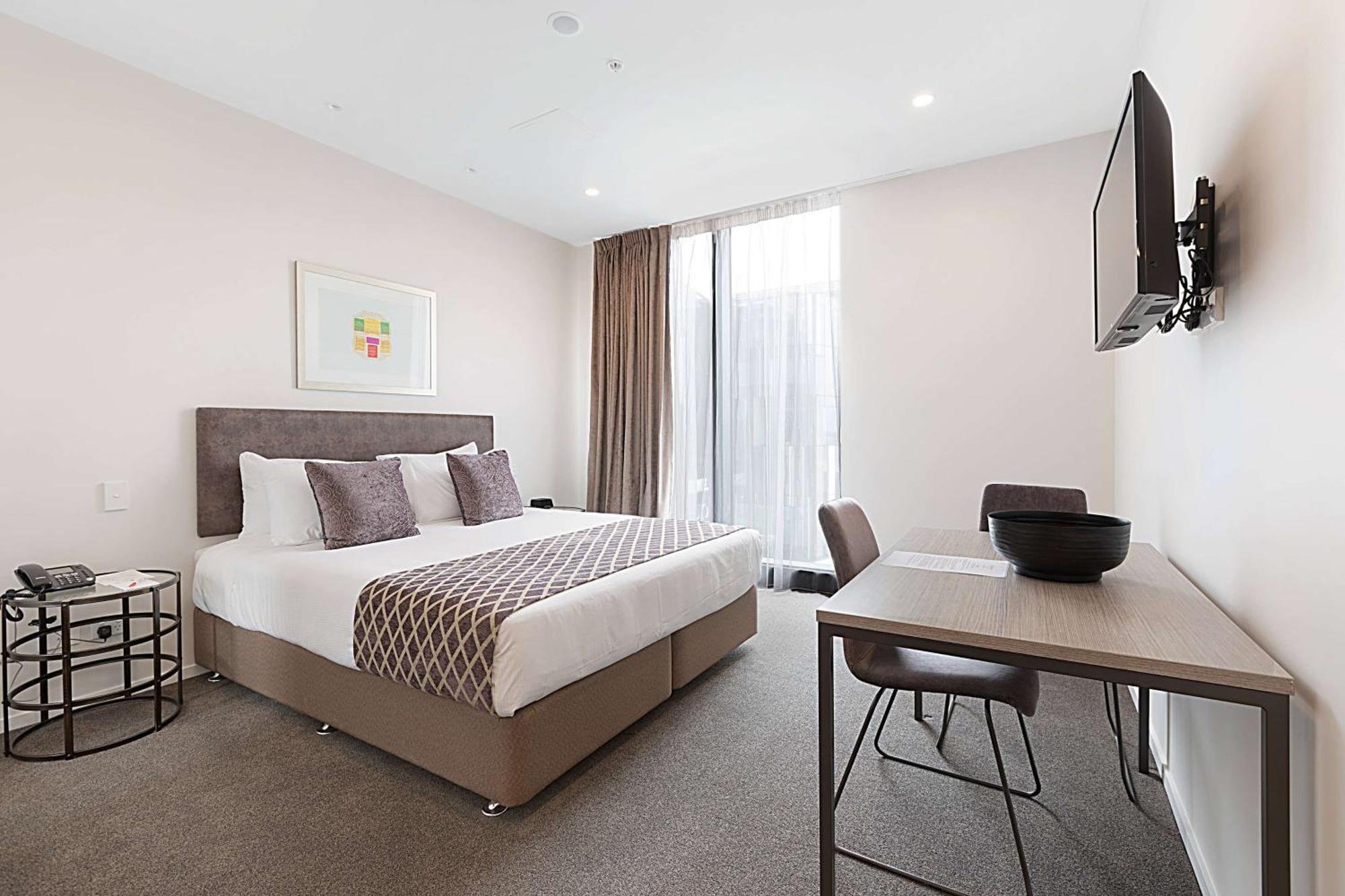 Ramada Suites By Wyndham Victoria Street West Auckland Esterno foto